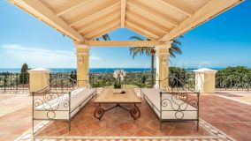 Villa for sale in Marbella Hill Club, Marbella Golden Mile