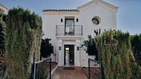 Adosado en venta en Marbella Hill Club, Marbella Golden Mile