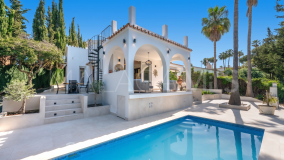 Hus i byn for sale in Elviria, Marbella Öst