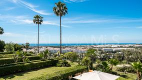 Lägenhet for sale in Nueva Andalucia, Marbella