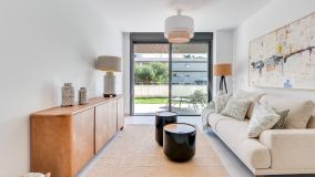 Apartamento en venta en Elviria, Marbella Este