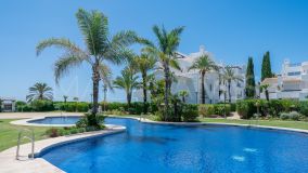 Apartamento Planta Baja en venta en Los Monteros, Marbella Este