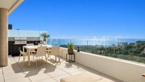 Penthouse for sale in Los Altos de los Monteros, Marbella East