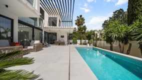 Villa zu verkaufen in Marbesa, Marbella Ost