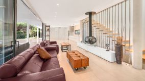 Villa en venta en Cabopino, Marbella Este