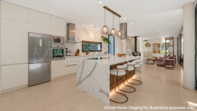 Villa en venta en Cabopino, Marbella Este