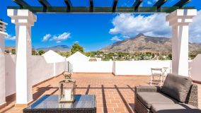 Apartamento en venta en Nueva Andalucia, Marbella