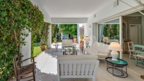 Villa for sale in San Pedro Playa, San Pedro de Alcantara