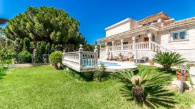 Villa zu verkaufen in Marbesa, Marbella Ost
