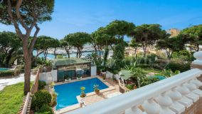 Villa for sale in Cabopino, Marbella Est