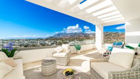 Penthouse for sale in Los Monteros, Marbella East