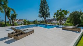 Villa for sale in Paraiso Alto, Benahavis