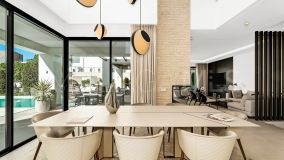 Villa for sale in Marbella Golden Mile