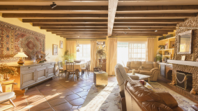 Adosado en venta en Benahavis Centro