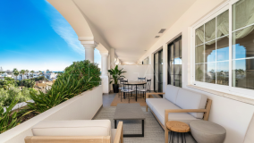 Apartment for sale in Beach Side Golden Mile, Marbella Golden Mile