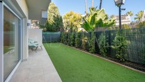 Erdgeschosswohnung zu verkaufen in San Pedro Playa, San Pedro de Alcantara