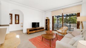 Appartement rez de chaussée for sale in Nueva Andalucia, Marbella