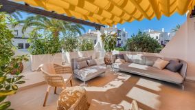 Appartement rez de chaussée for sale in Nueva Andalucia, Marbella