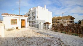 Building with offices for sale on the main street in Estepona old town, close to the beach