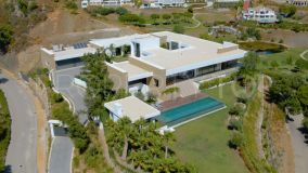 Buy villa in Marbella Club Golf Resort with 6 bedrooms