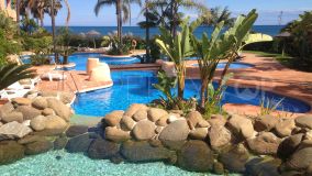 2 bedrooms town house for sale in Alcazaba Beach