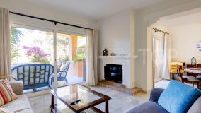2 bedrooms town house for sale in Alcazaba Beach