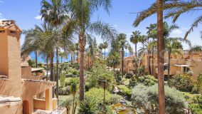 Town House for sale in Alcazaba Beach, Estepona East