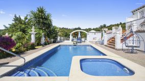 Villa zu verkaufen in Estepona