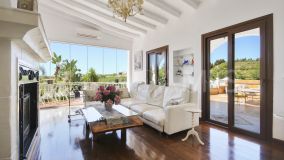Villa zu verkaufen in Estepona