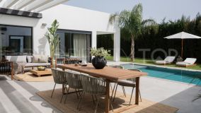 Sunlit Eco-Friendly Contemporary Villa for Sale in Valle Romano, Estepona