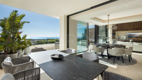 Ático dúplex elegante con vistas panorámicas en venta en Grand View, La Quinta, Benahavís