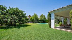 Villa with 6 bedrooms for sale in Altos de Puente Romano