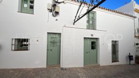 For sale 3 bedrooms apartment in Estepona Old Town