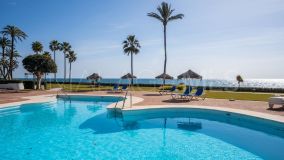 Markplanslägenhet for sale in Alcazaba Beach, Estepona Öst