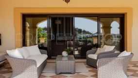 Buy villa in Vega del Colorado with 5 bedrooms