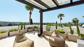 Town House for sale in La Colina, Nueva Andalucia