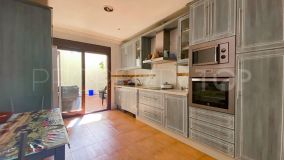 For sale town house in Estepona Old Town with 6 bedrooms