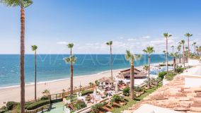 Atico en venta en Dominion Beach, Estepona Este