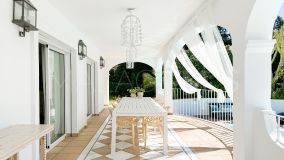 Villa en venta en Estepona Este