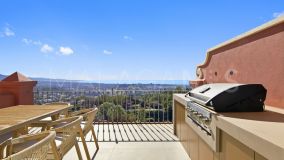 Atico Duplex en venta en Monte Halcones, Benahavis