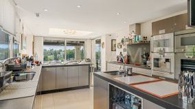Villa for sale in Los Flamingos, Benahavis