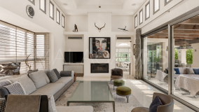 Villa for sale in Los Flamingos, Benahavis