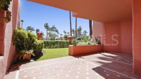 Apartamento Planta Baja en venta en Cabo Bermejo, Estepona Este