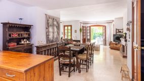 Radhus for sale in Laguna Beach, Estepona Öst