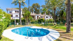 Radhus for sale in Laguna Beach, Estepona Öst