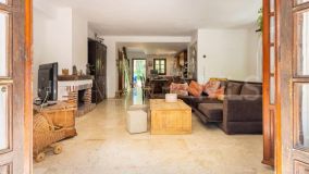Reihenhaus zu verkaufen in Laguna Beach, Estepona Ost