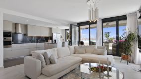 Penthouse for sale in Estepona Centre, Estepona Town