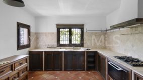 Villa en venta en Guadalobon, Estepona Oeste