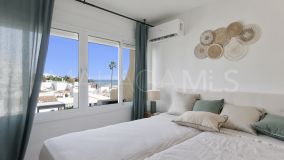 Duplex for sale in El Pirata, Estepona Est