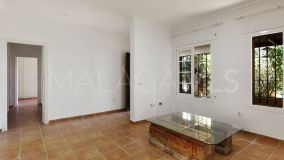 Villa zu verkaufen in El Padron, Estepona Ost